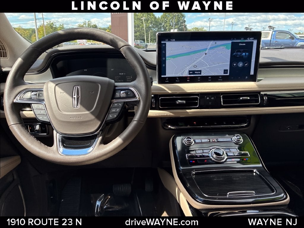 2023 Lincoln Nautilus Standard