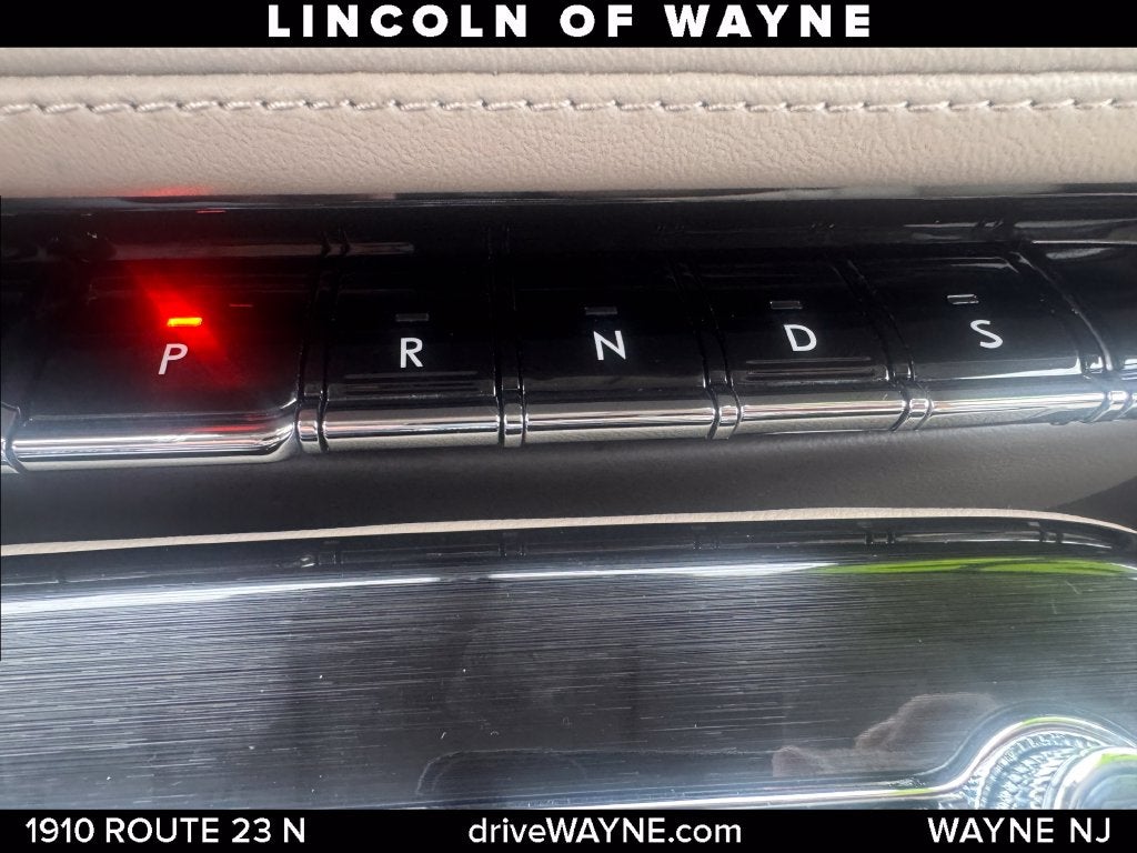 2022 Lincoln Nautilus Standard