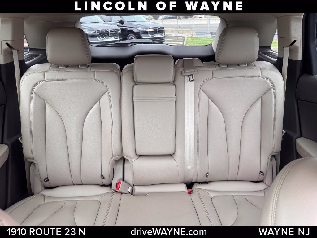2022 Lincoln Nautilus Standard