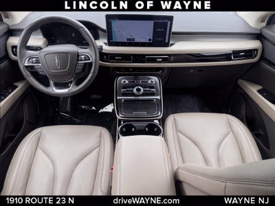 2022 Lincoln Nautilus Standard