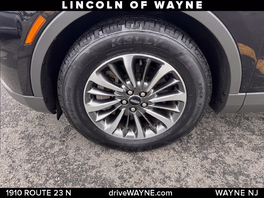 2022 Lincoln Nautilus Standard
