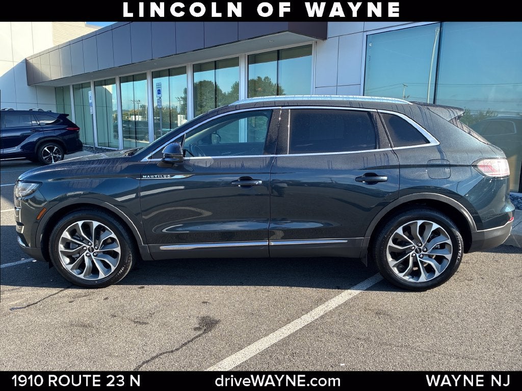 2023 Lincoln Nautilus Reserve