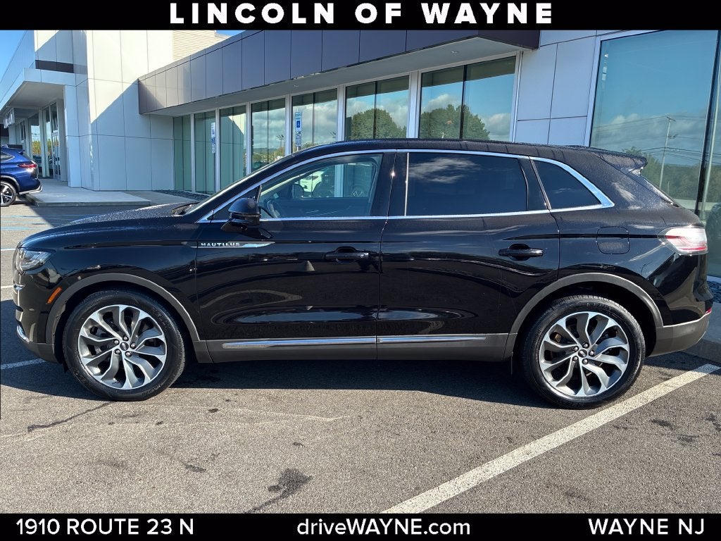 2023 Lincoln Nautilus Reserve