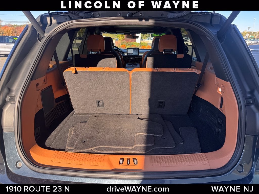 2023 Lincoln Aviator Black Label Premium