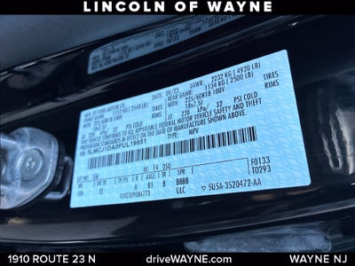 2023 Lincoln Corsair Standard