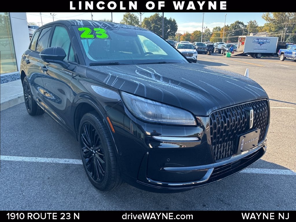 2023 Lincoln Corsair Standard