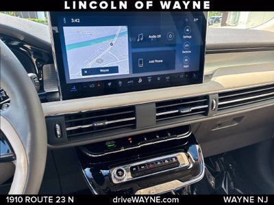 2023 Lincoln Corsair Standard