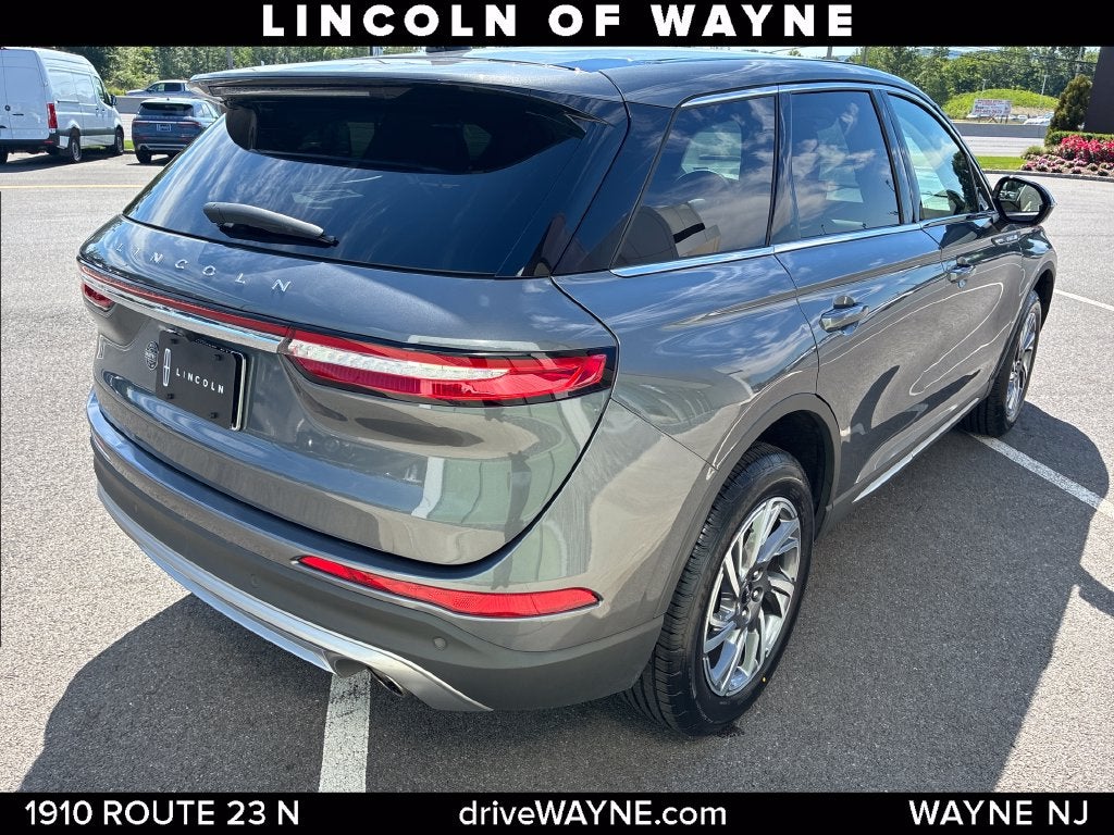 2023 Lincoln Corsair Standard