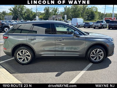 2023 Lincoln Corsair Standard
