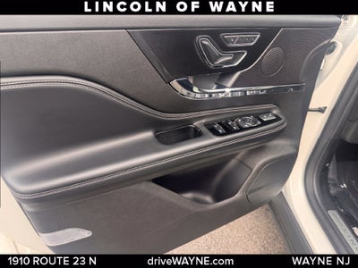 2024 Lincoln Corsair Premiere