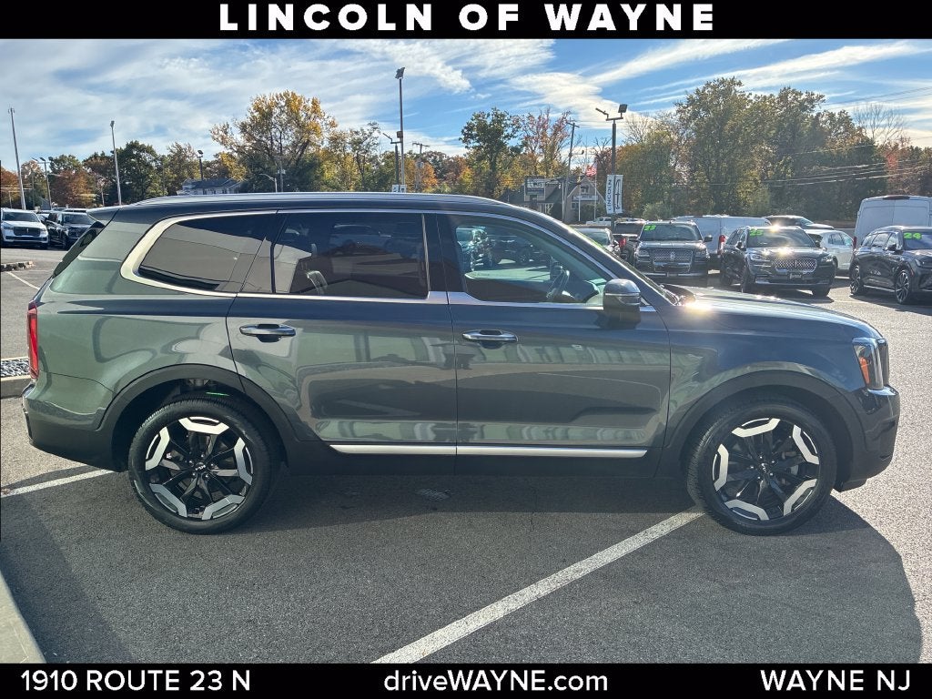 2023 Kia Telluride S