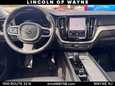 2025 Volvo XC60 B5 Plus