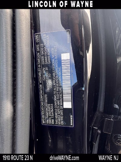 2025 Volvo XC60 B5 Plus