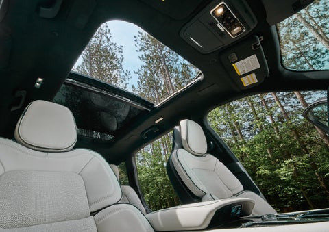 The front seats of a 2027 Lincoln Aviator® Black Label™ SUV | Lincoln of Wayne in Wayne NJ