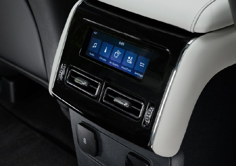 The second row touch screen displays audio and temperature control settings. | Lincoln of Wayne in Wayne NJ